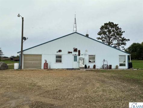 34544 740th Avenue St. James MN 56081-1705