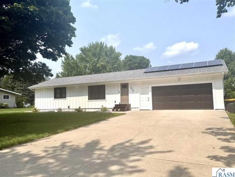 212 Maple Street Cleveland MN 56017