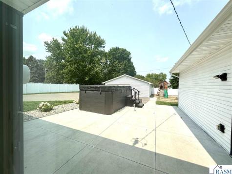 212 Maple Street Cleveland MN 56017