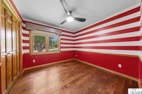 15 Caroletta Court Mankato MN 56001