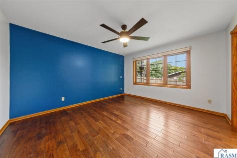15 Caroletta Court Mankato MN 56001