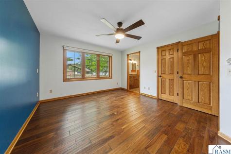 15 Caroletta Court Mankato MN 56001