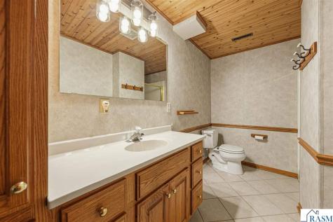 15 Caroletta Court Mankato MN 56001