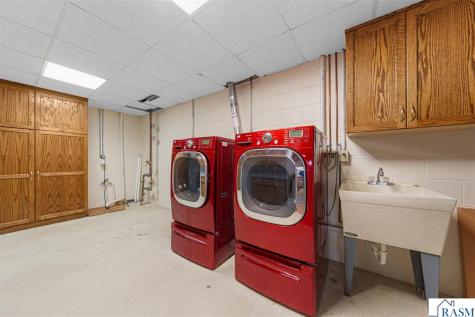 15 Caroletta Court Mankato MN 56001