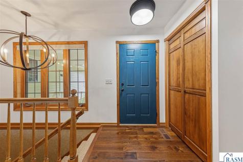 15 Caroletta Court Mankato MN 56001