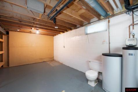 132 Marabou Drive Mankato MN 56001