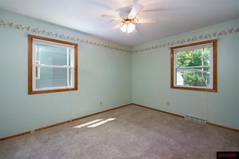 132 Marabou Drive Mankato MN 56001