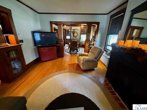 328 W Grace Street St. Peter MN 56082