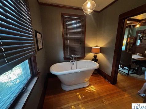 328 W Grace Street St. Peter MN 56082