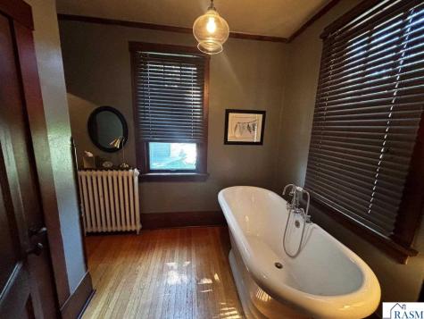 328 W Grace Street St. Peter MN 56082