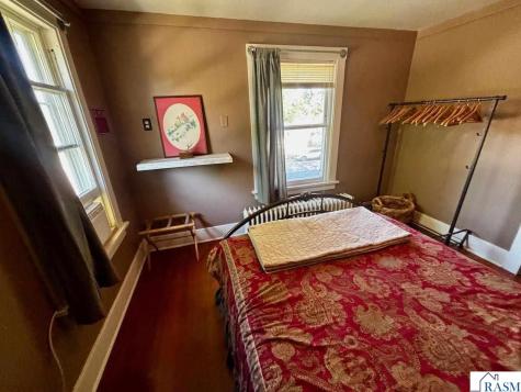 328 W Grace Street St. Peter MN 56082