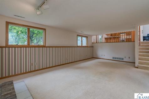 2286 Northridge Drive North Mankato MN 56003