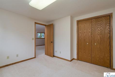 2286 Northridge Drive North Mankato MN 56003