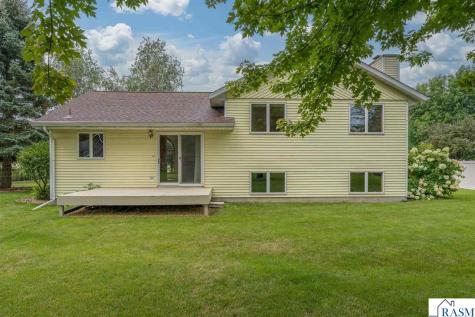 2286 Northridge Drive North Mankato MN 56003