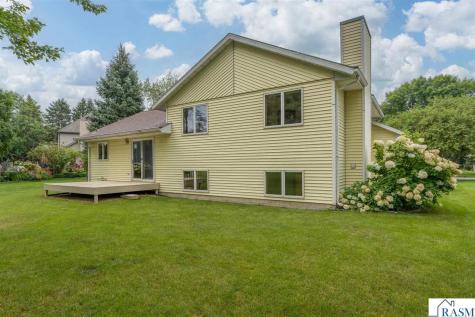 2286 Northridge Drive North Mankato MN 56003
