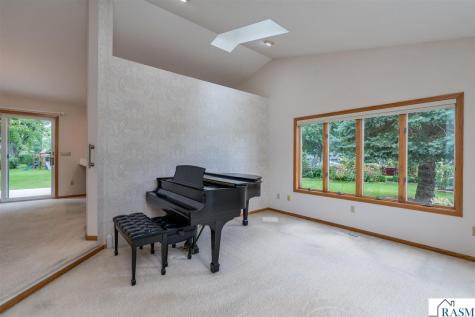 2286 Northridge Drive North Mankato MN 56003