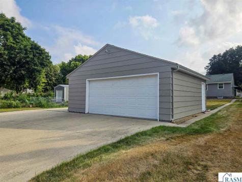 1010 S Washington New Ulm MN 56073
