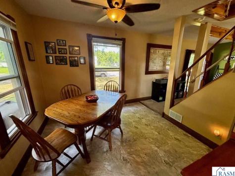 102 W College Avenue St. Peter MN 56082