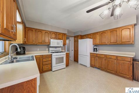 116 Ridgely Road Mankato MN 56001