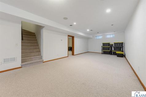 116 Ridgely Road Mankato MN 56001