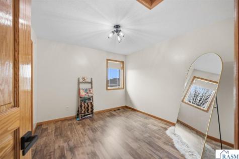 120 Callaway Court Mankato MN 56001