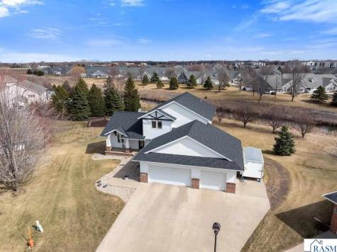 120 Callaway Court Mankato MN 56001