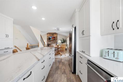 120 Callaway Court Mankato MN 56001