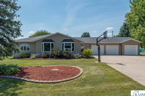432 3rd Avenue Pemberton MN 56078