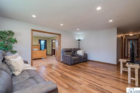432 3rd Avenue Pemberton MN 56078