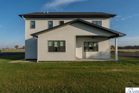 1921 Denali Drive North Mankato MN 56003