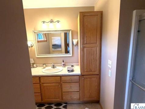 1617 W 9th Street Albert Lea MN 56007