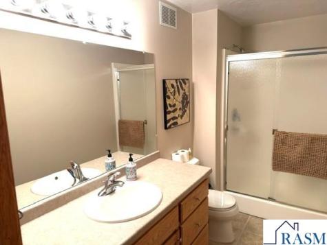 1617 W 9th Street Albert Lea MN 56007