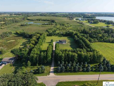 1617 W 9th Street Albert Lea MN 56007