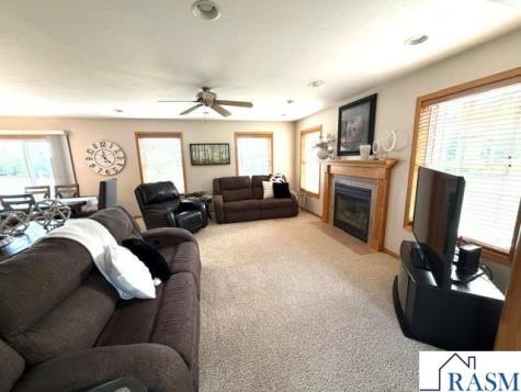 1617 W 9th Street Albert Lea MN 56007