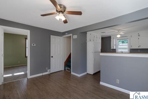 921 S Jefferson Street New Ulm MN 56073