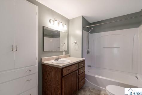 921 S Jefferson Street New Ulm MN 56073