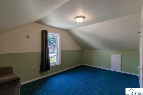 921 S Jefferson Street New Ulm MN 56073