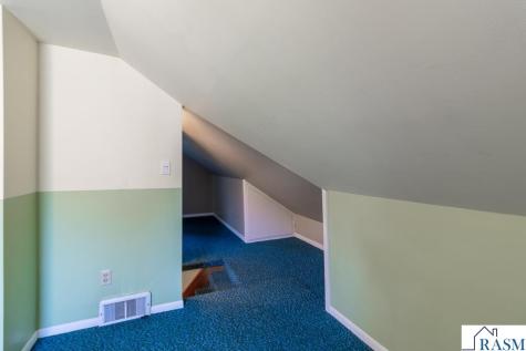 921 S Jefferson Street New Ulm MN 56073
