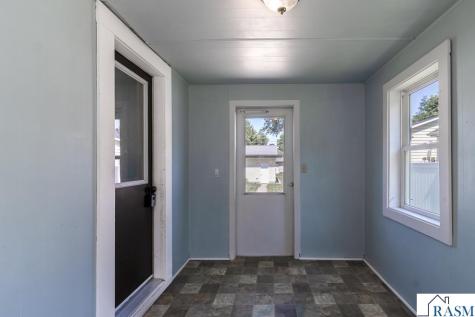921 S Jefferson Street New Ulm MN 56073