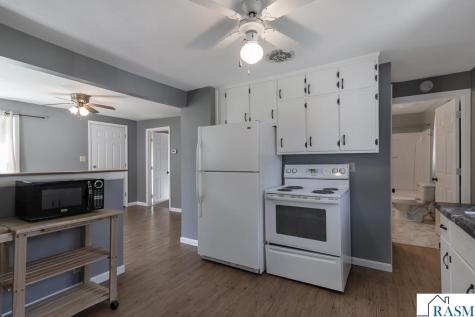 921 S Jefferson Street New Ulm MN 56073