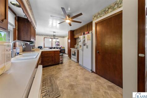 403 Adams Street E Arlington MN 55307