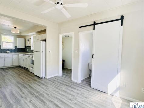 420 SW Walnut Street Sleepy Eye MN 56085