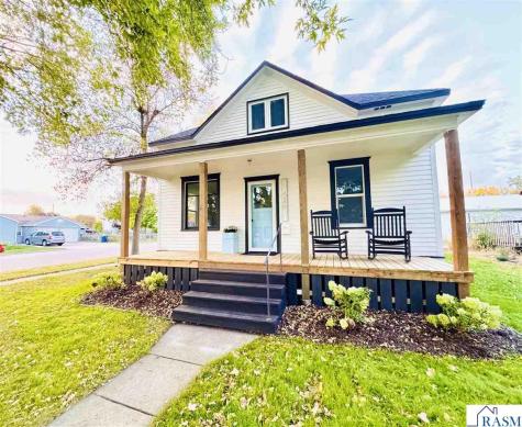 420 SW Walnut Street Sleepy Eye MN 56085