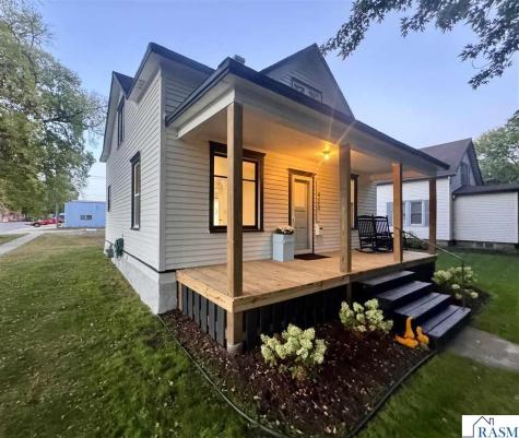420 SW Walnut Street Sleepy Eye MN 56085
