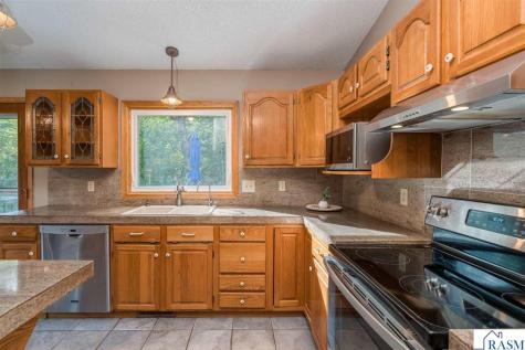 50 Canterbury Court Mankato MN 56001