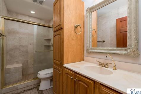 50 Canterbury Court Mankato MN 56001