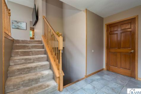 50 Canterbury Court Mankato MN 56001