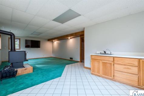 50 Canterbury Court Mankato MN 56001