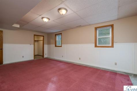 50 Canterbury Court Mankato MN 56001