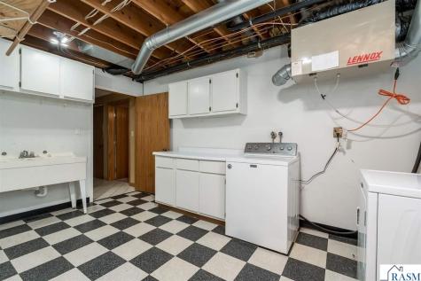 50 Canterbury Court Mankato MN 56001